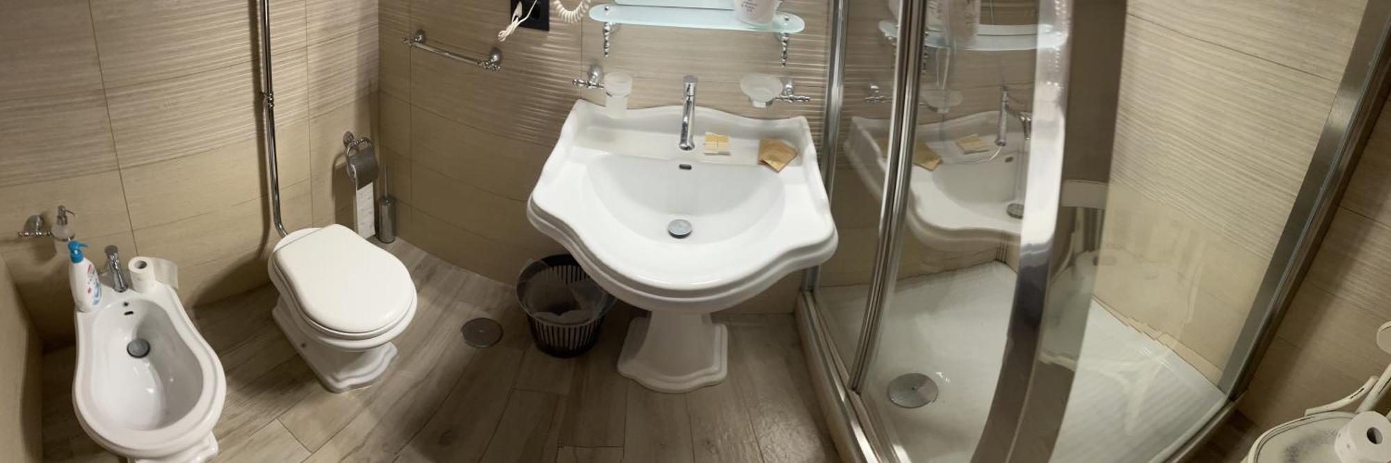 Albergo Diffuso Locanda Specchio Di Diana Nemi Rum bild